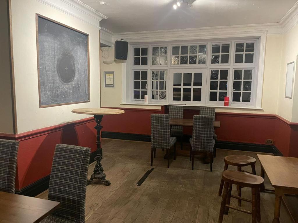 The Cranley Hotel Cranleigh Zewnętrze zdjęcie