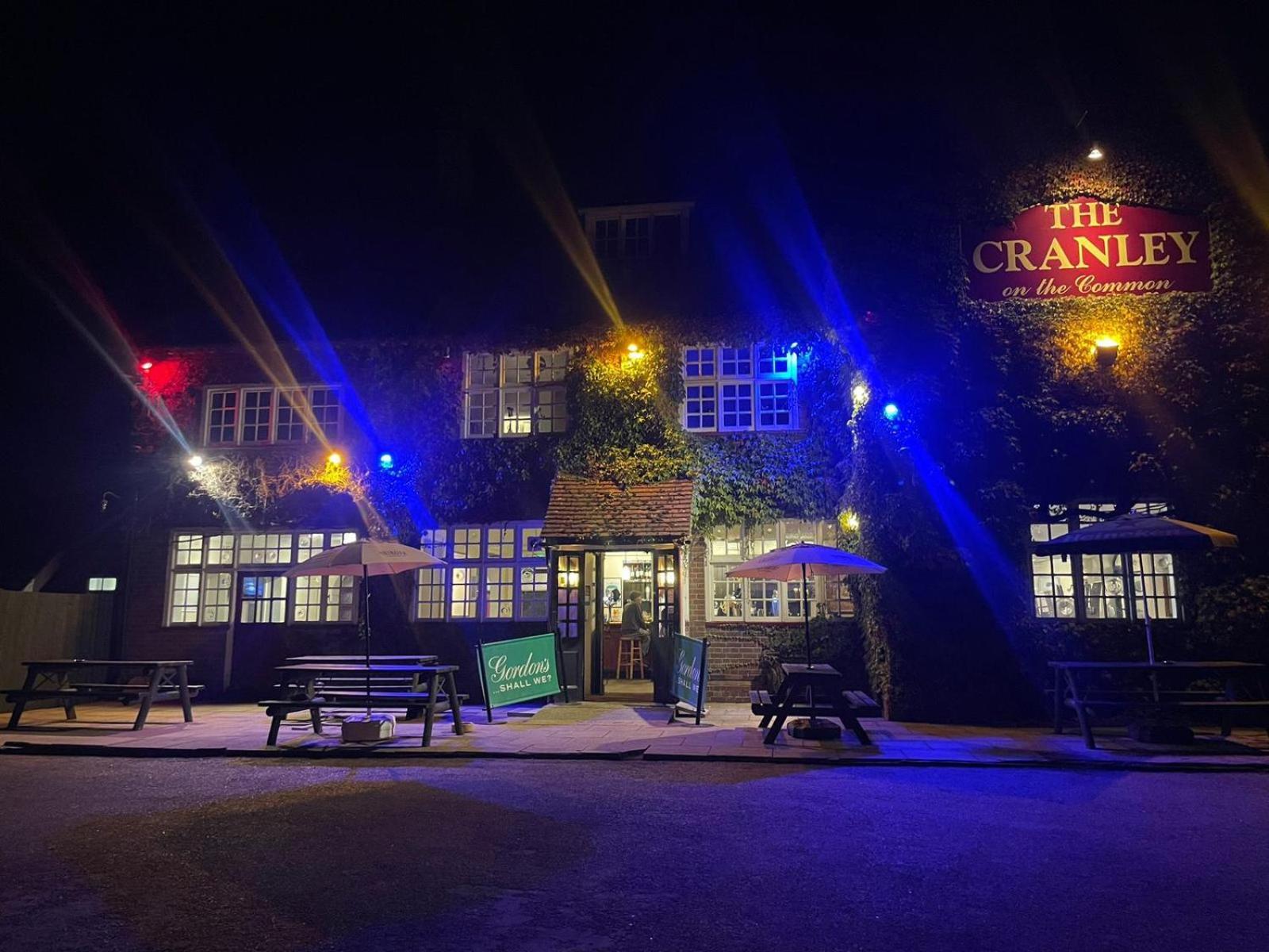 The Cranley Hotel Cranleigh Zewnętrze zdjęcie